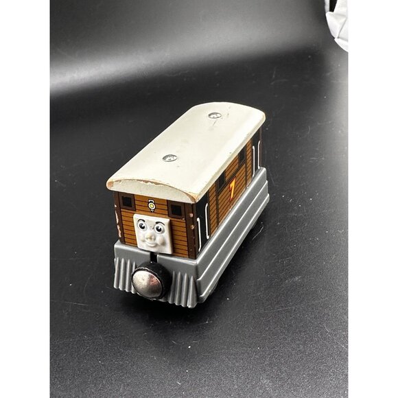 Toby Tram Car Thomas the Train Wooden Railway Tank Engine #7 Friends 2003 Vtg-1 - Picture 4 of 10